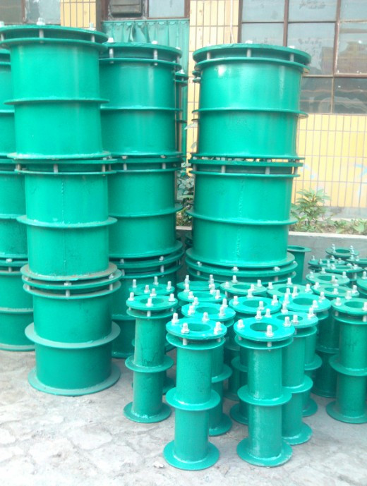 不同口徑柔性人防套管對(duì)比圖