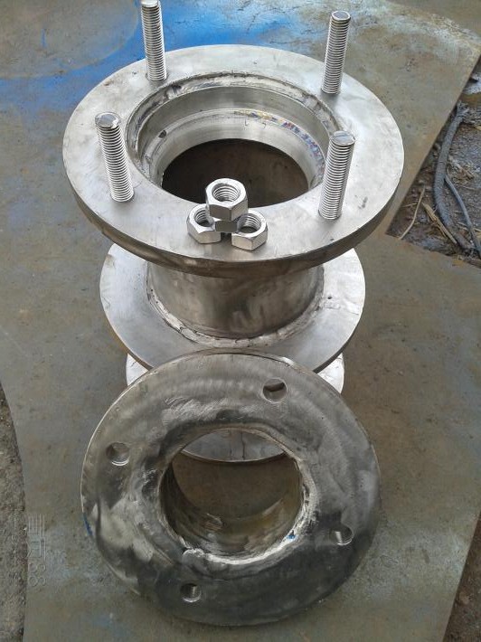 河北省邯鄲市邱縣不銹鋼人防套管生產(chǎn)廠家